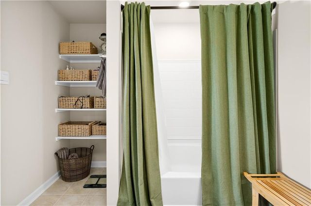 8145 OLDE TOWN Court, Alexandria, LA 71303