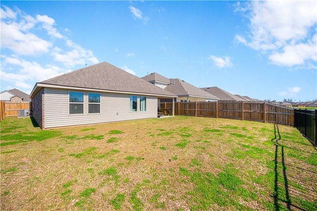 8145 OLDE TOWN Court, Alexandria, LA 71303