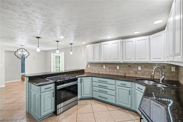 12335 Robson Road, Grafton, OH 44044