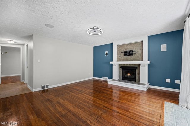 12335 Robson Road, Grafton, OH 44044
