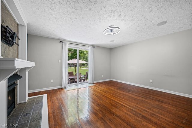 12335 Robson Road, Grafton, OH 44044