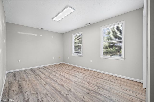 12335 Robson Road, Grafton, OH 44044