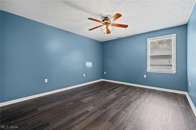 12335 Robson Road, Grafton, OH 44044