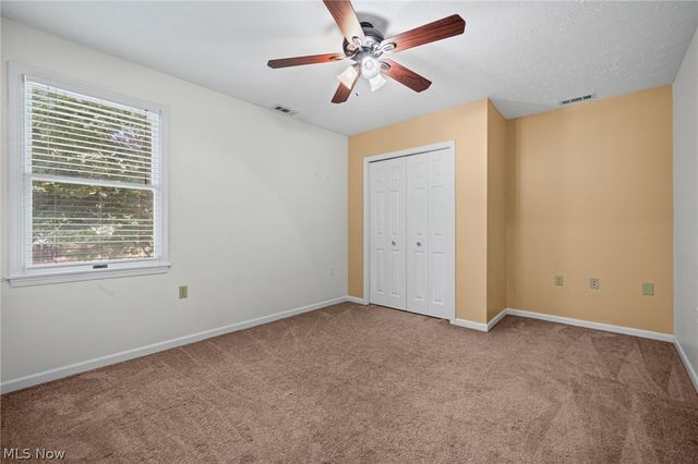12335 Robson Road, Grafton, OH 44044