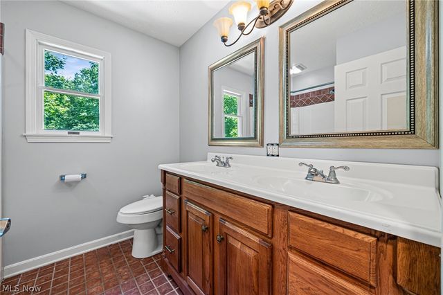 12335 Robson Road, Grafton, OH 44044