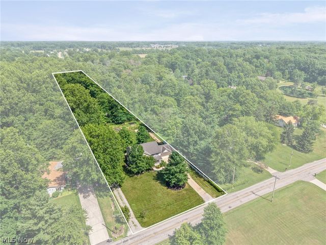 12335 Robson Road, Grafton, OH 44044