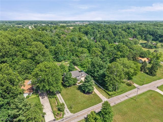 12335 Robson Road, Grafton, OH 44044