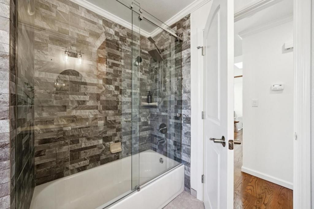 Image 45 of property listing at 15146 Stratford Drive, San Jose, CA 95124