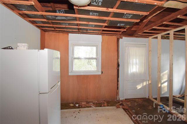 7 Etain Lane, Black Mountain, NC 28711