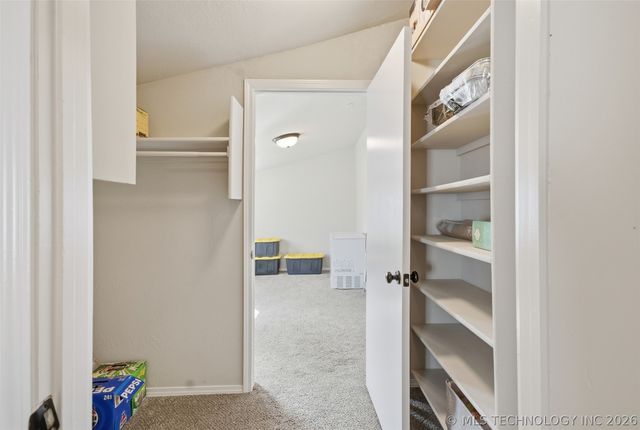 17995 S 4160 Road, Claremore, OK 74017