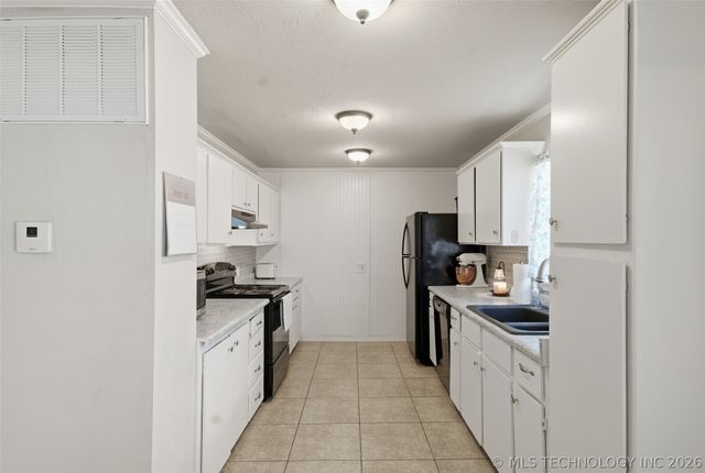 17995 S 4160 Road, Claremore, OK 74017