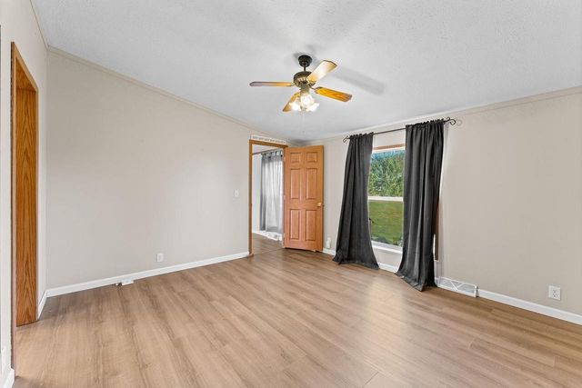 W5685 County Road O, Endeavor, WI 53930