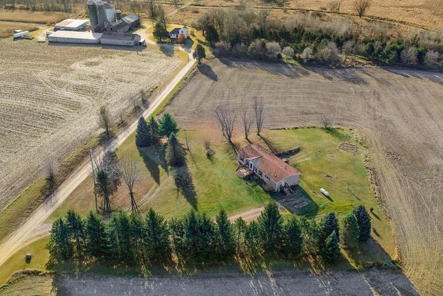 W5685 County Road O, Endeavor, WI 53930