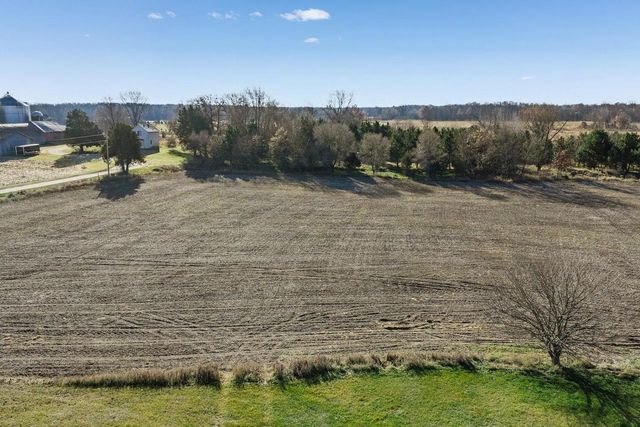 W5685 County Road O, Endeavor, WI 53930