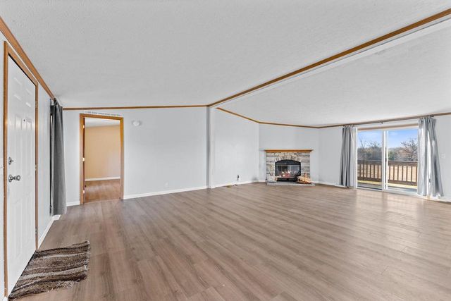 W5685 County Road O, Endeavor, WI 53930