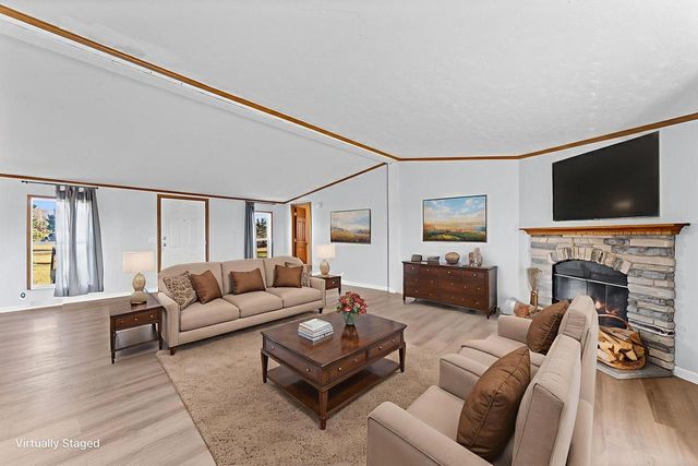 W5685 County Road O, Endeavor, WI 53930