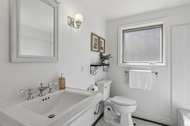 1754 Lorraine Place, Escondido, CA 92026