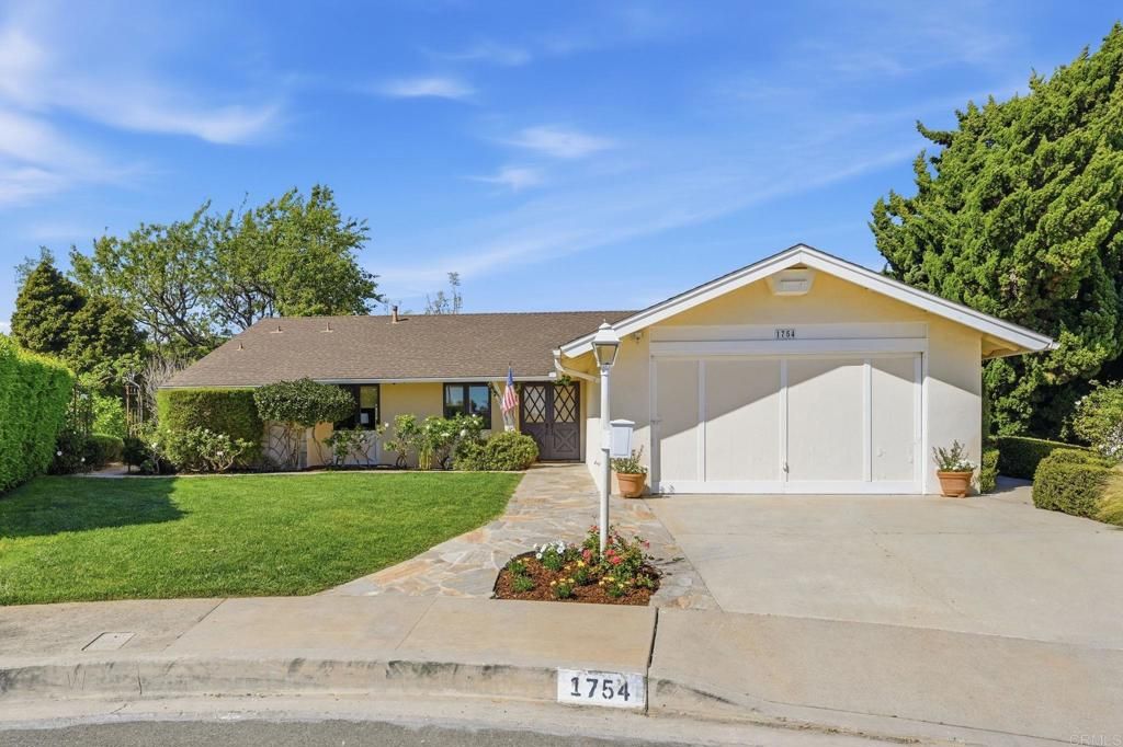 1754 Lorraine Place, Escondido, CA 92026