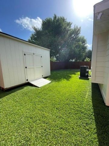 10923 Birch Drive, La Porte, TX 77571