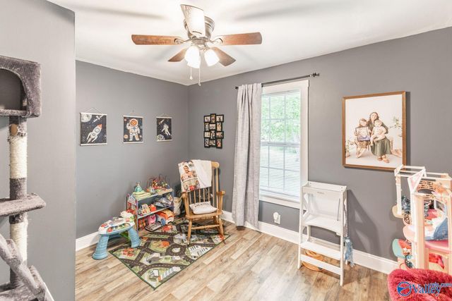 284 Brockway Road, Owens Cross Roads, AL 35763