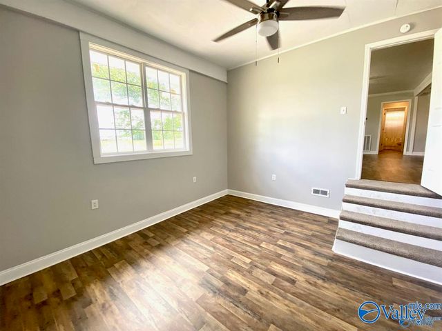 284 Brockway Road, Owens Cross Roads, AL 35763