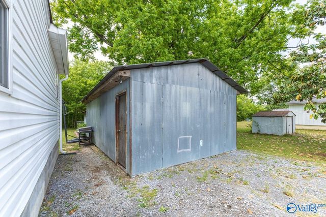 284 Brockway Road, Owens Cross Roads, AL 35763