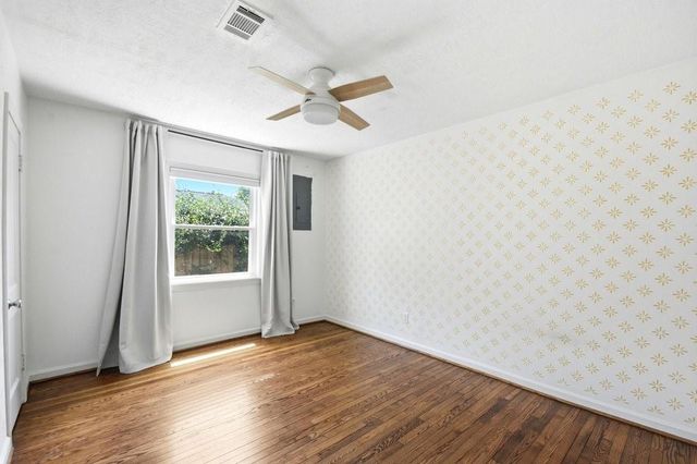 4227 Apollo Street, Houston, TX 77018