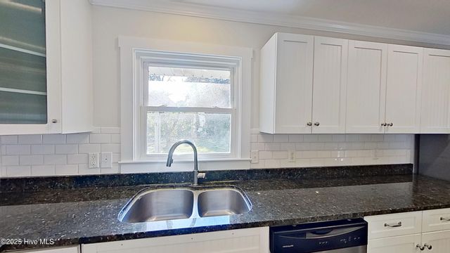 502 Brookforest Road, Wilmington, NC 28409