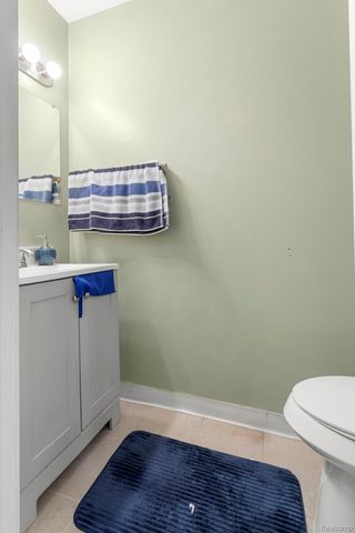 16107 Terrace Village Drive, Taylor, MI 48180