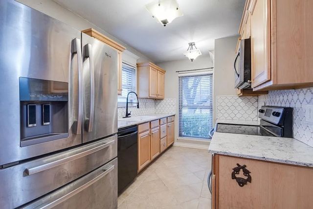 6338 Alta Oaks Drive, Garland, TX 75043