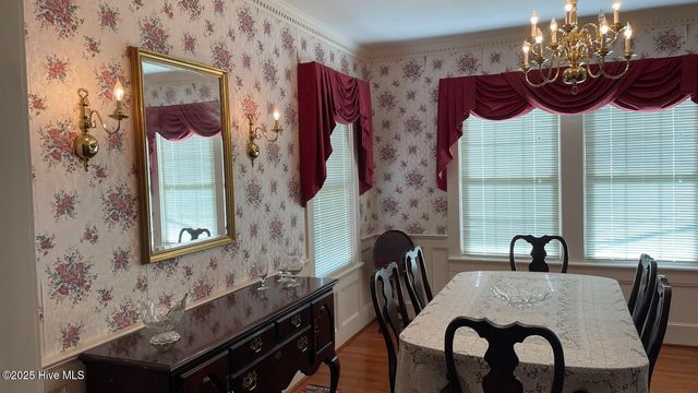 109 W Wyche Street, Whiteville, NC 28472