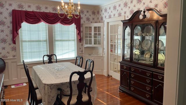 109 W Wyche Street, Whiteville, NC 28472