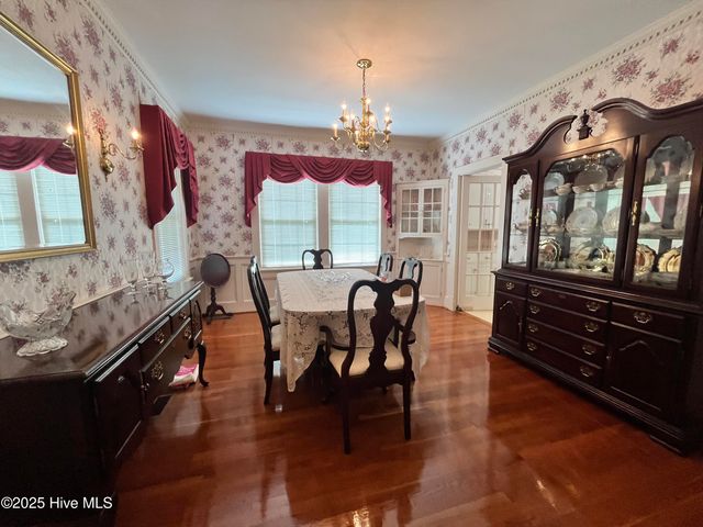 109 W Wyche Street, Whiteville, NC 28472