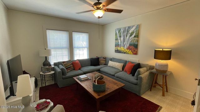 109 W Wyche Street, Whiteville, NC 28472