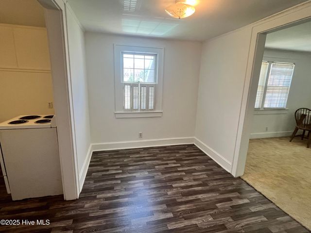 109 W Wyche Street, Whiteville, NC 28472