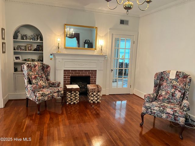 109 W Wyche Street, Whiteville, NC 28472