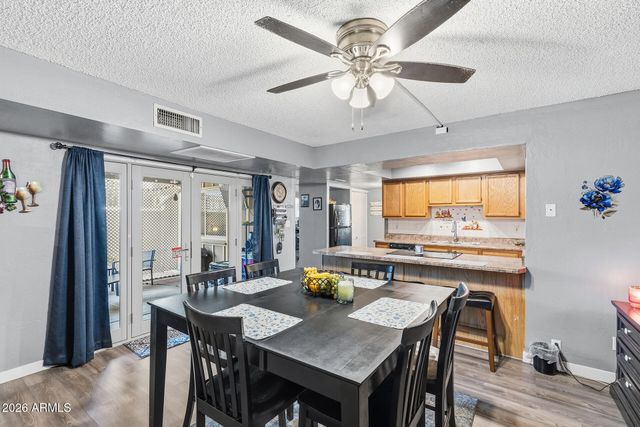 2014 W HIGHLAND Avenue, Phoenix, AZ 85015