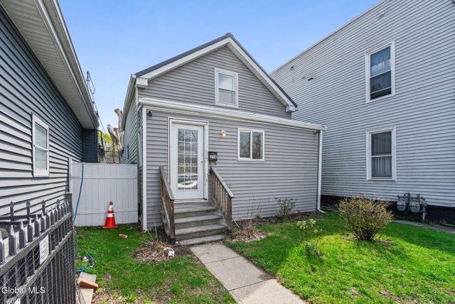 254 3rd Avenue, Troy, NY 12182