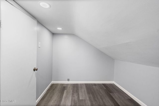 254 3rd Avenue, Troy, NY 12182