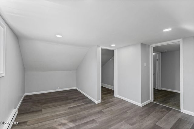 254 3rd Avenue, Troy, NY 12182