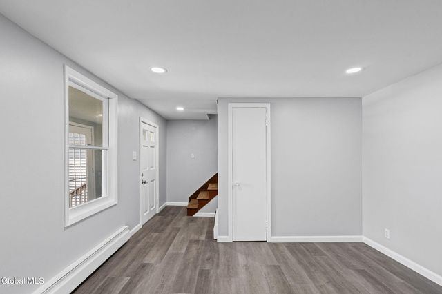 254 3rd Avenue, Troy, NY 12182