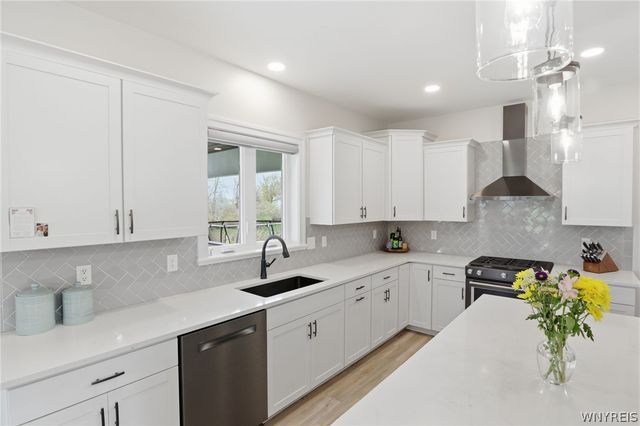 85 Windham Court, Grand Island, NY 14072