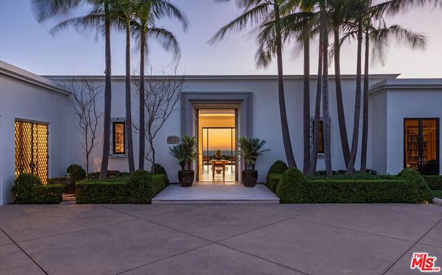 610 Arkell Drive, Beverly Hills, CA 90210