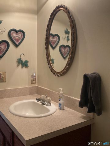 1741 Route 197 Route, Woodstock, CT 06281