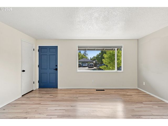 101 Se 194TH Ave, Portland, OR 97233