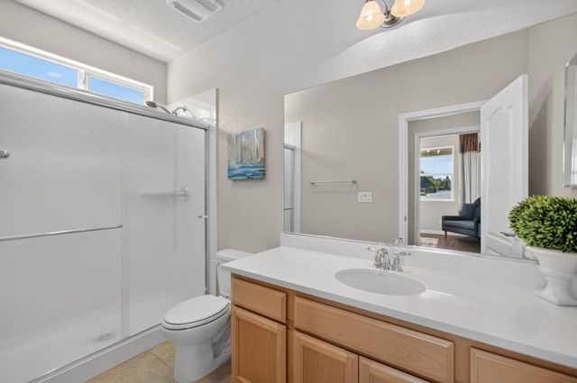 10070 Red Tail Hawk Way, Sacramento, CA 95829