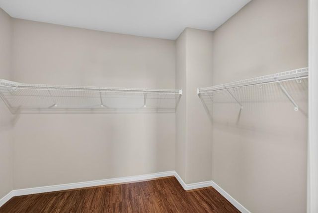 10070 Red Tail Hawk Way, Sacramento, CA 95829