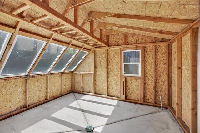 10070 Red Tail Hawk Way, Sacramento, CA 95829