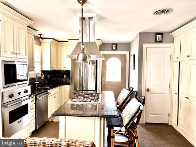 3037--39 SIMPSON AVE, Ocean City, NJ 08226