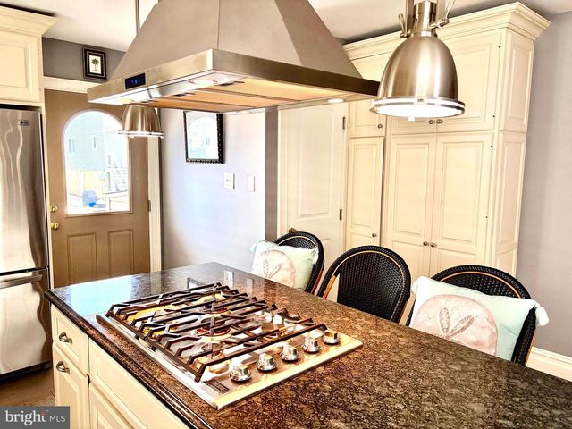 3037--39 SIMPSON AVE, Ocean City, NJ 08226